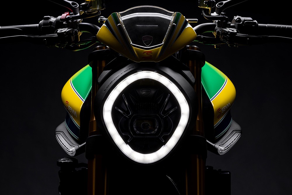 Ducati Monster Senna: tutte le immagini